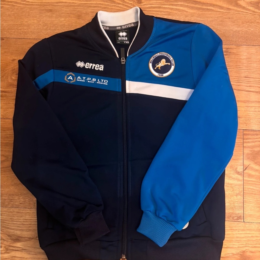 Kids Millwall zip top YXS 6-8 years